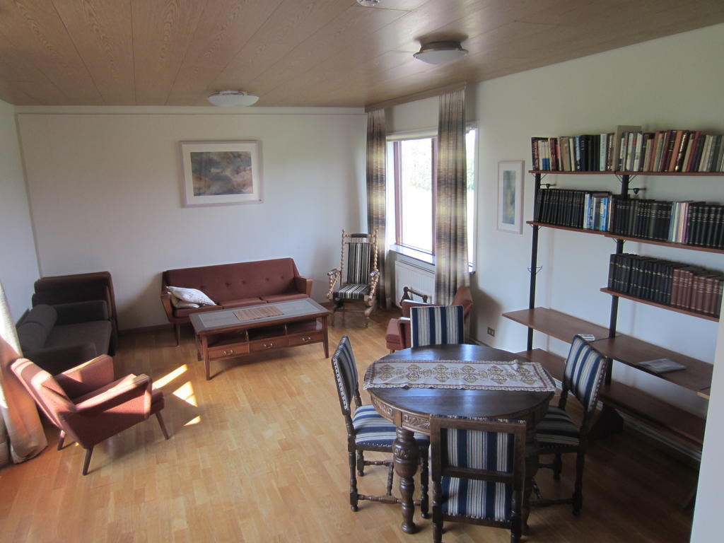 Nes Guesthouse Reykholt  Exterior photo